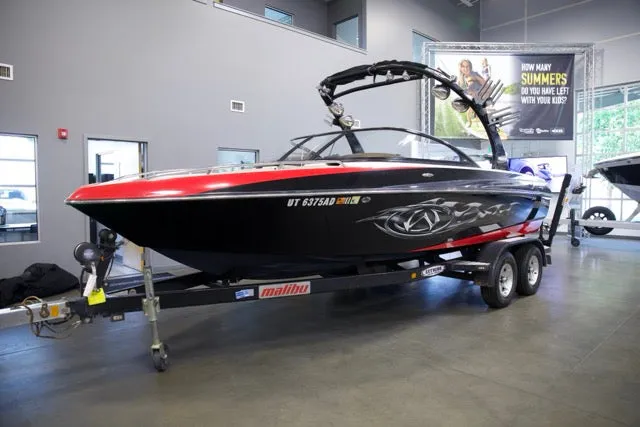 Slide: The Image of Malibu VLX 2006 - 2