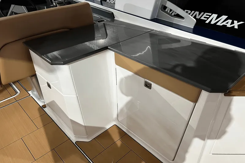 Slide: The Image of Aviara AV32 2024 - 15