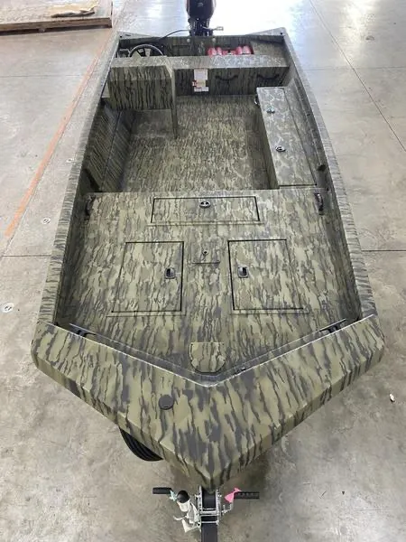 Slide: The Image of Lowe Roughneck 1860 Side Console 2026 - 8
