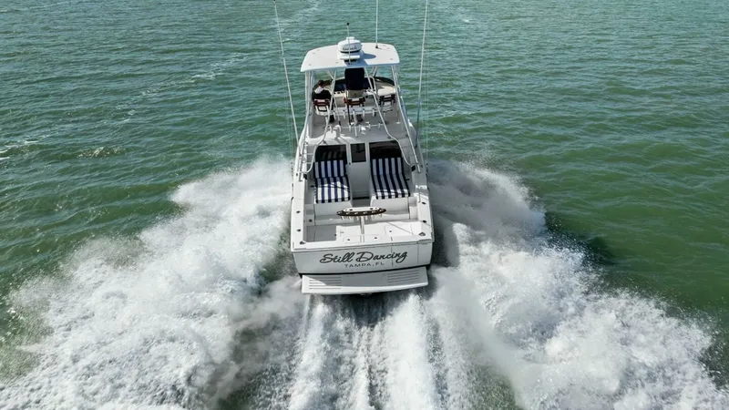 Slide: The Image of Bertram 35 Flybridge 2017 - 58