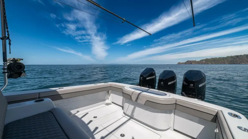 Slide: The Image of Valhalla Boatworks V-37 2021 - 5