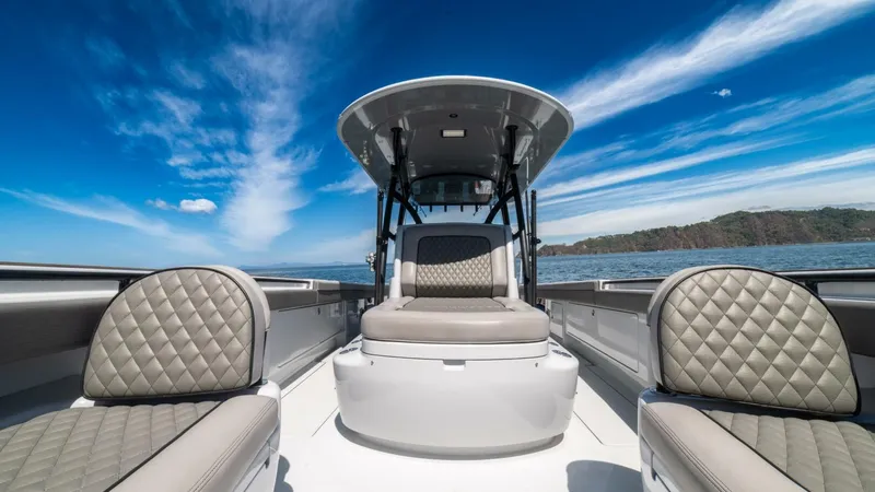 Slide: The Image of Valhalla Boatworks V-37 2021 - 26
