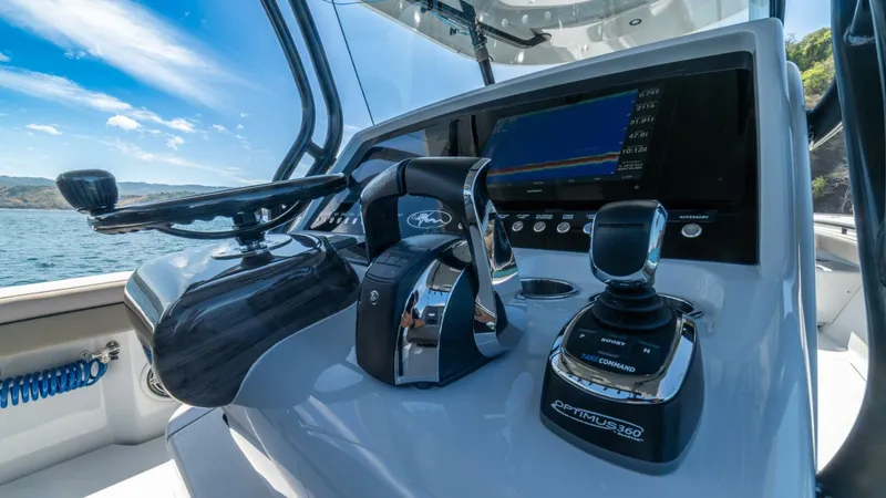 Slide: The Image of Valhalla Boatworks V-37 2021 - 16
