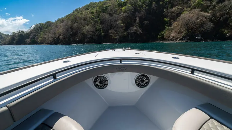 Slide: The Image of Valhalla Boatworks V-37 2021 - 24