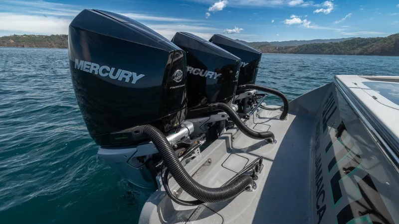 Slide: The Image of Valhalla Boatworks V-37 2021 - 8