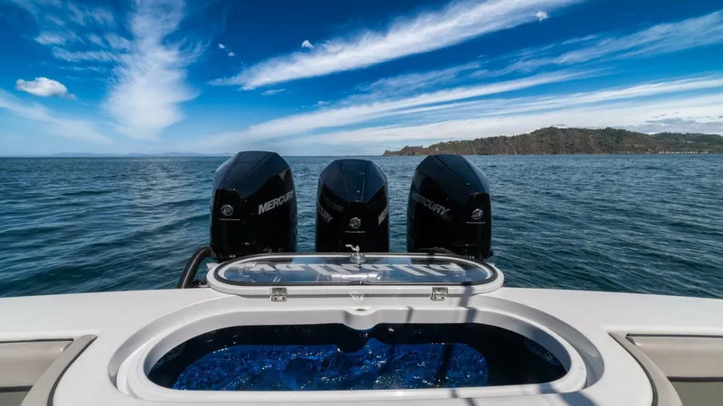 Slide: The Image of Valhalla Boatworks V-37 2021 - 28