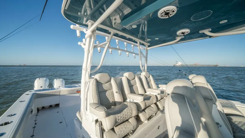 Slide: The Image of Invincible 46 Catamaran 2023 - 10