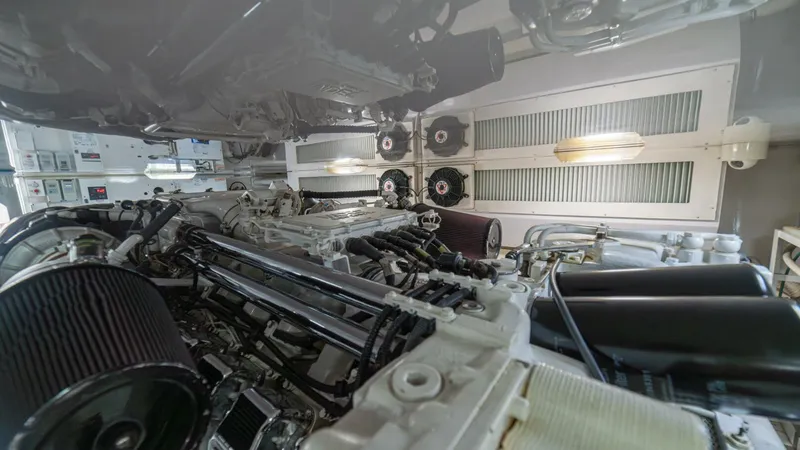 Slide: The Image of Viking 56 Convertible 2006 - 79