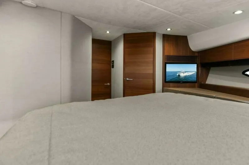 Slide: The Image of Princess 60 Flybridge 2016 - 43