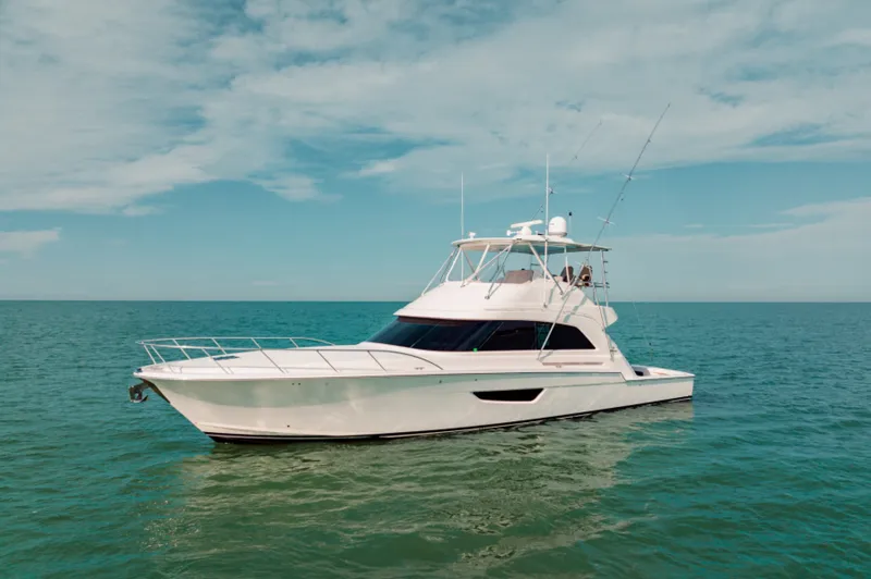 Slide: The Image of Bertram 61 Convertible 2020 - 78