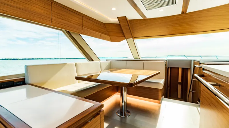 Slide: The Image of Bertram 61 Convertible 2020 - 13