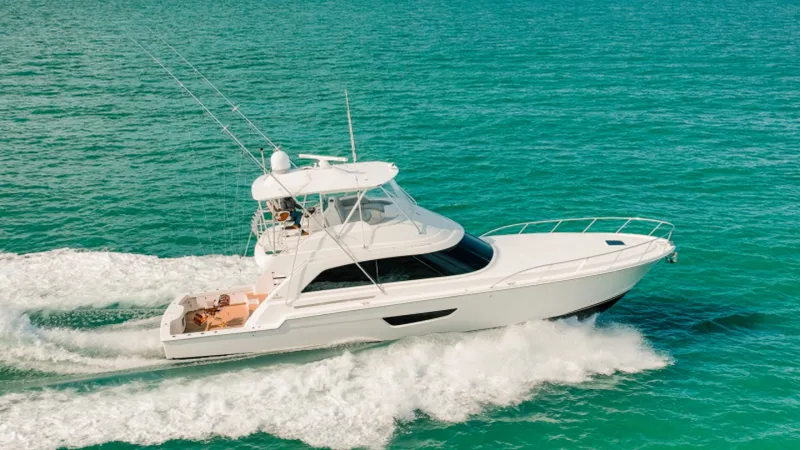 Slide: The Image of Bertram 61 Convertible 2020 - 90