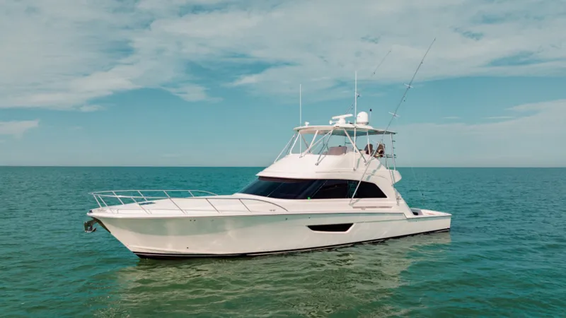 Slide: The Image of Bertram 61 Convertible 2020 - 78