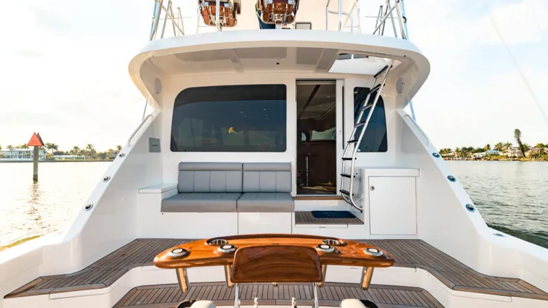 Slide: The Image of Bertram 61 Convertible 2020 - 58