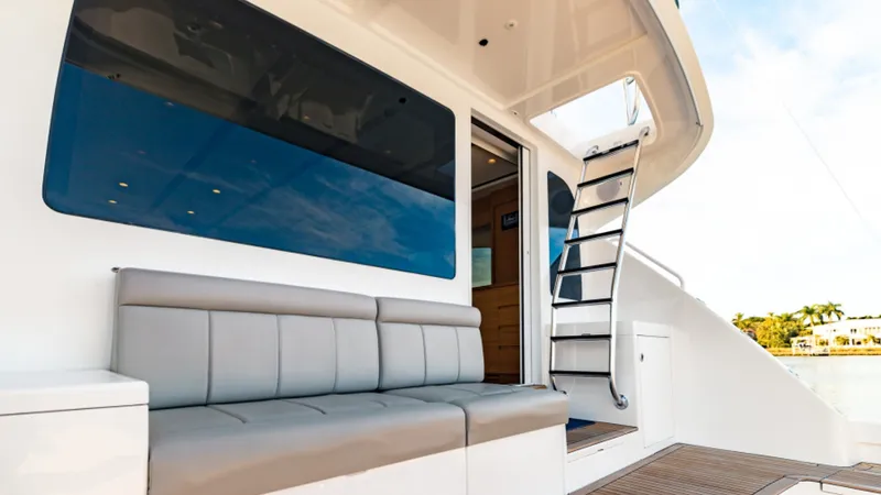 Slide: The Image of Bertram 61 Convertible 2020 - 56