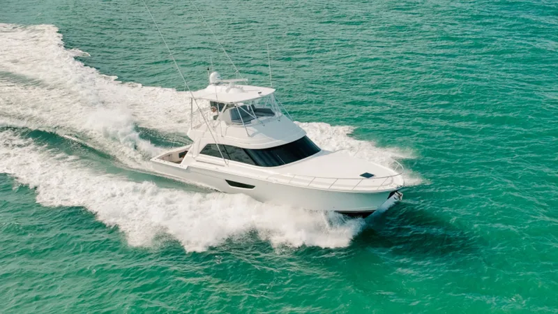 Slide: The Image of Bertram 61 Convertible 2020 - 91