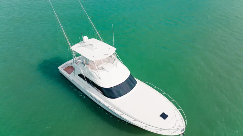 Slide: The Image of Bertram 61 Convertible 2020 - 84
