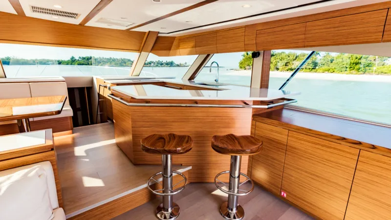 Slide: The Image of Bertram 61 Convertible 2020 - 20