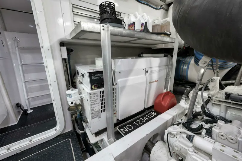 Slide: The Image of Viking 76 Enclosed Bridge 2011 - 90