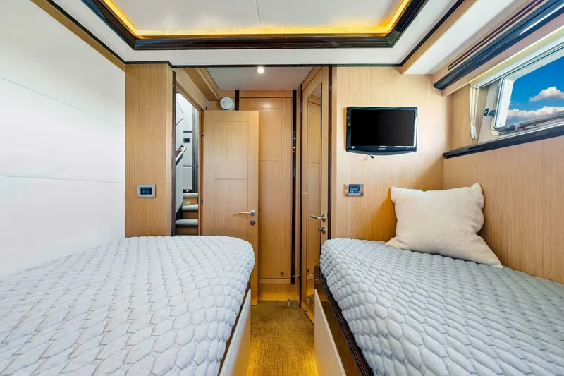 Slide: The Image of Ocean Alexander 83 Motor Yacht 2010 - 39