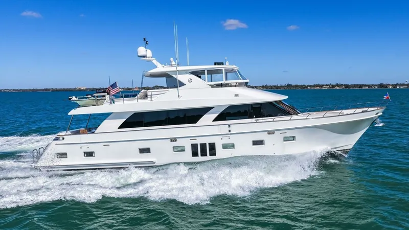 Slide: The Image of Ocean Alexander 85 Motor Yacht 2010 - 78