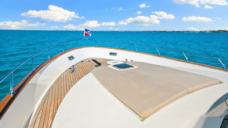 Slide: The Image of Ocean Alexander 85 Motor Yacht 2010 - 53
