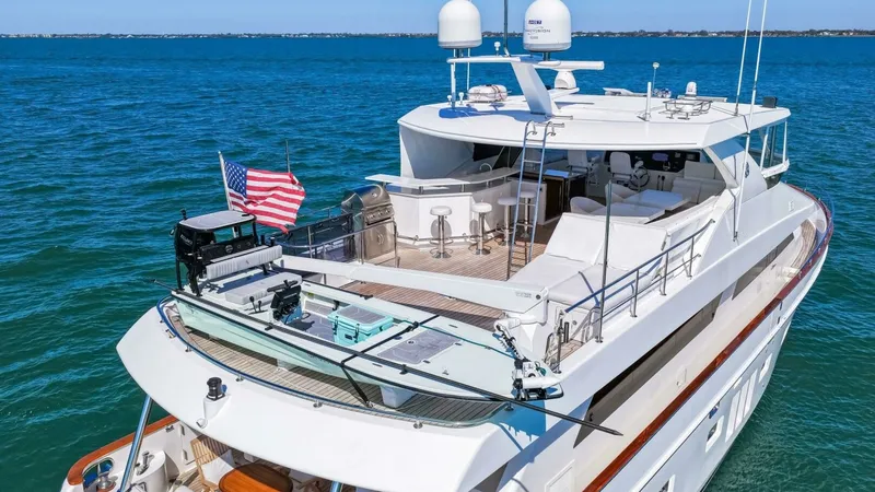 Slide: The Image of Ocean Alexander 85 Motor Yacht 2010 - 75