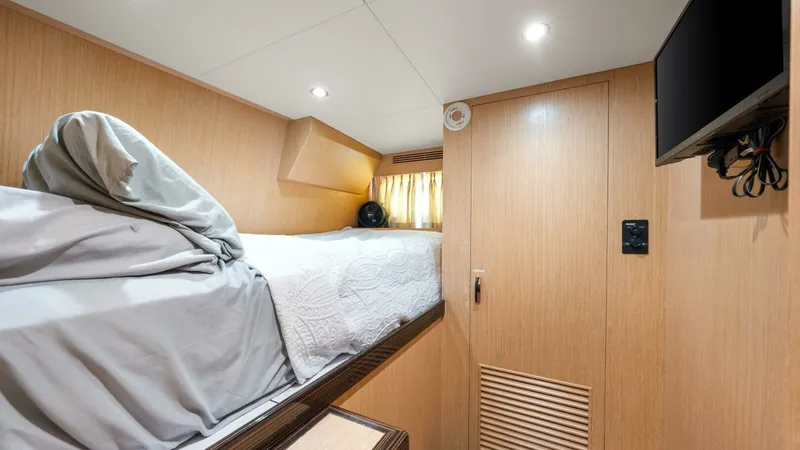 Slide: The Image of Ocean Alexander 85 Motor Yacht 2010 - 57
