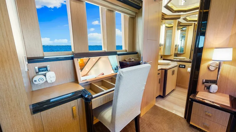Slide: The Image of Ocean Alexander 85 Motor Yacht 2010 - 29