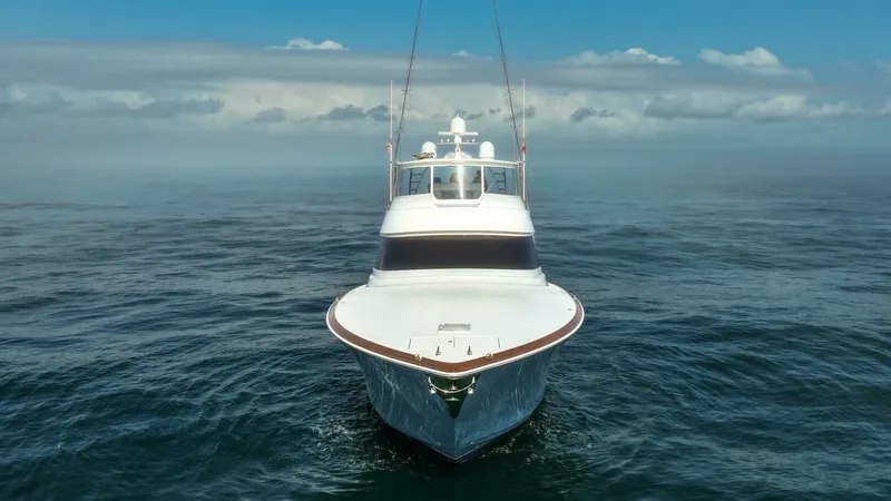 Slide: The Image of Viking 90 Convertible 2025 - 115