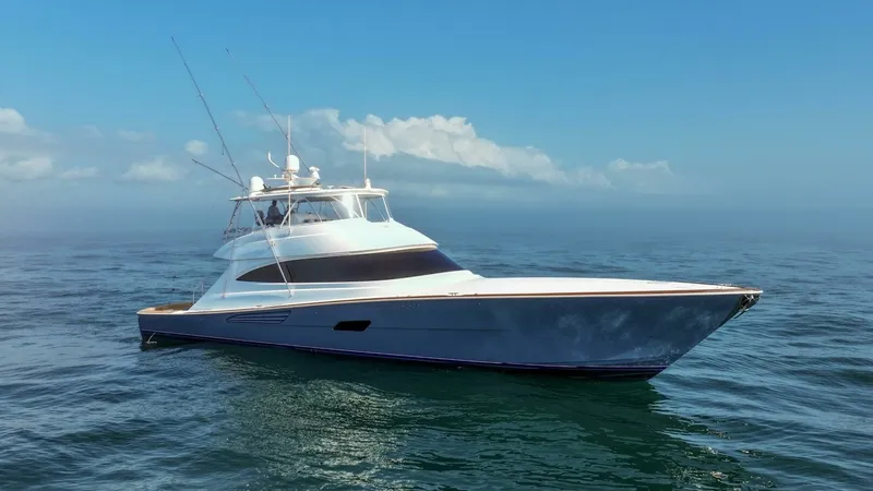 Slide: The Image of Viking 90 Convertible 2025 - 114