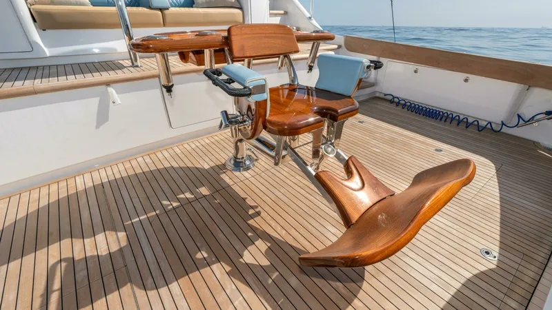 Slide: The Image of Viking 90 Convertible 2025 - 94