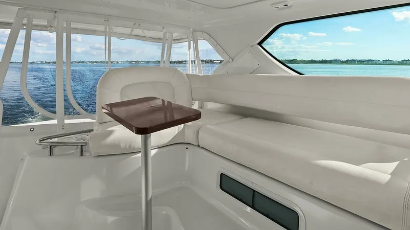 Slide: The Image of Tiara 4300 Sovran 2007 - 13