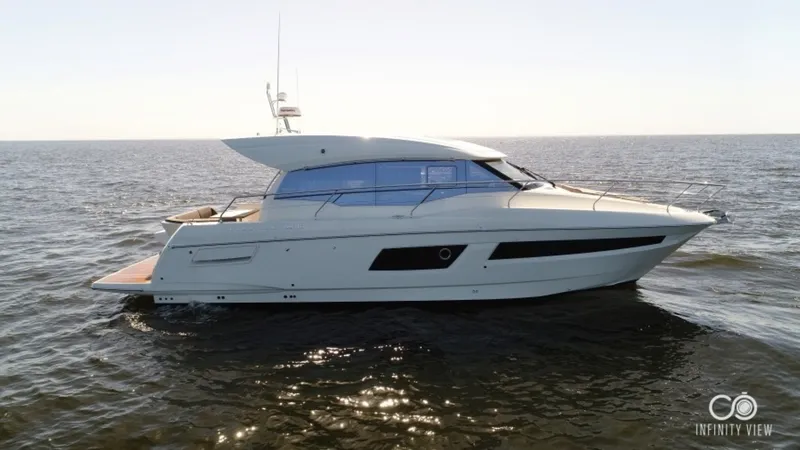 Slide: The Image of Prestige 460 2018 - 40