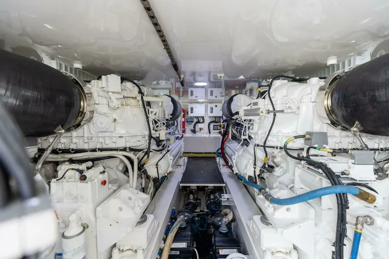 Slide: The Image of Viking 62 Convertible 2020 - 45