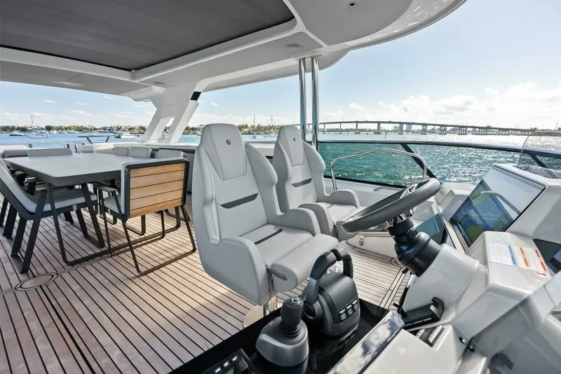 Slide: The Image of Absolute 75 Navetta 2025 - 60