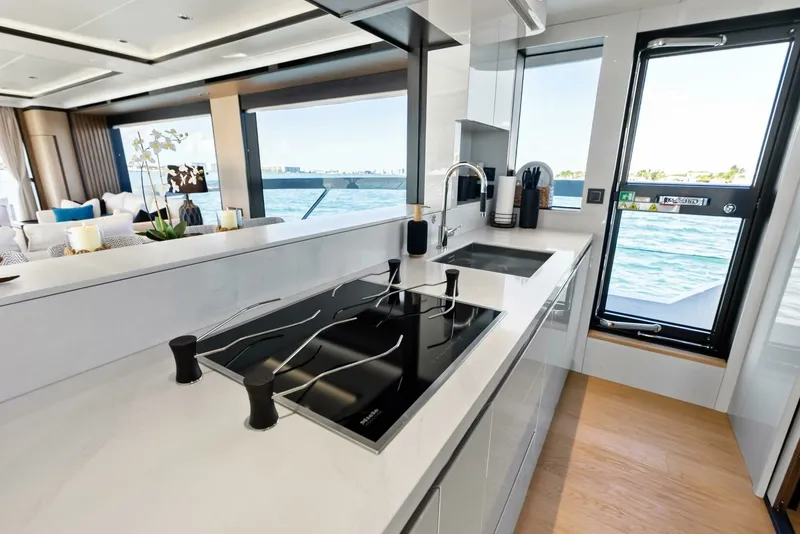 Slide: The Image of Absolute 75 Navetta 2025 - 9