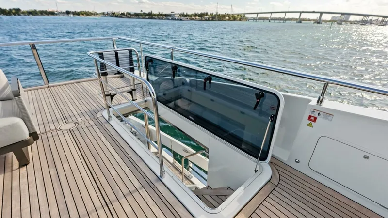 Slide: The Image of Absolute 75 Navetta 2025 - 76