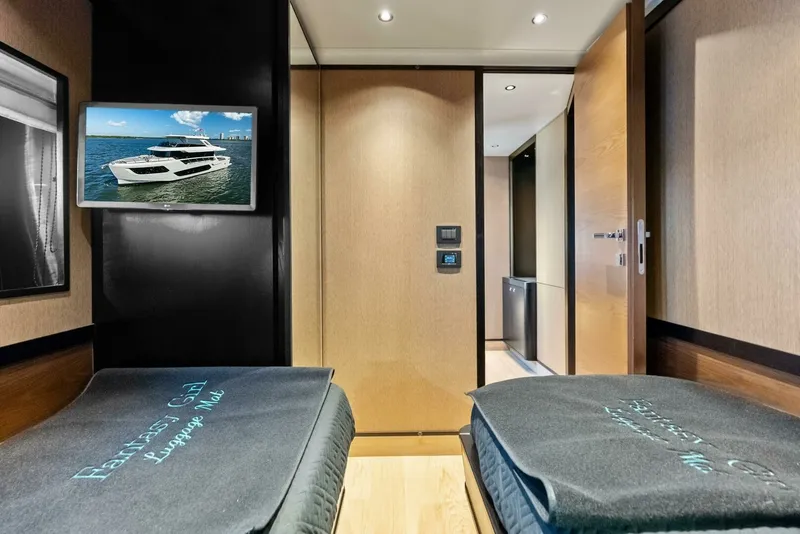 Slide: The Image of Absolute 75 Navetta 2025 - 29