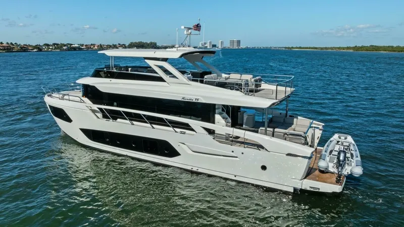 Slide: The Image of Absolute 75 Navetta 2025 - 84