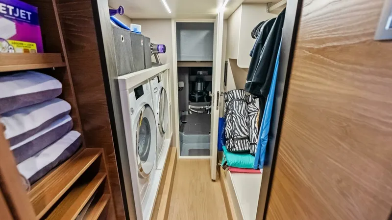 Slide: The Image of Absolute 75 Navetta 2025 - 31