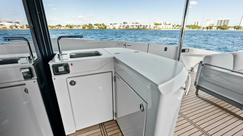 Slide: The Image of Absolute 75 Navetta 2025 - 68