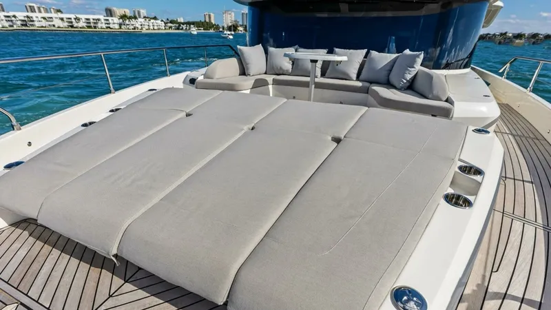 Slide: The Image of Absolute 75 Navetta 2025 - 57