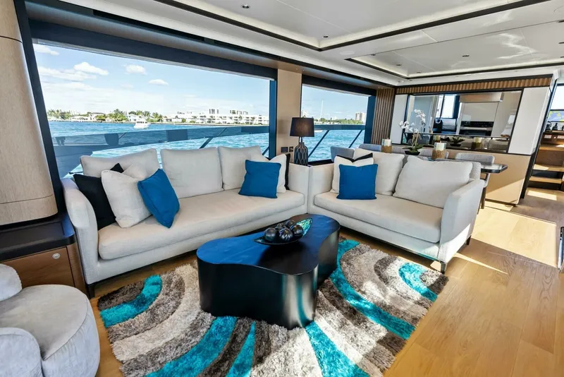 Slide: The Image of Absolute 75 Navetta 2025 - 13