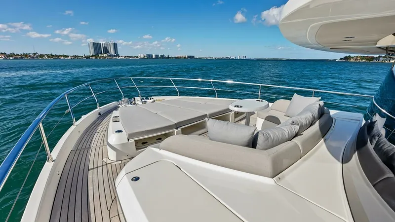 Slide: The Image of Absolute 75 Navetta 2025 - 53