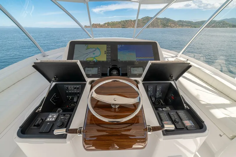 Slide: The Image of Viking 58 Convertible 2025 - 35