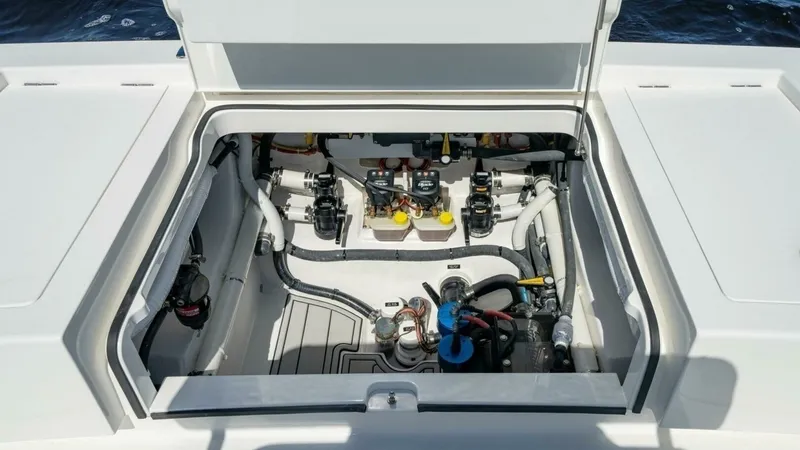 Slide: The Image of Valhalla Boatworks V-28 Bay 2027 - 18