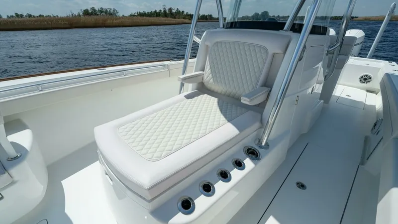 Slide: The Image of Valhalla Boatworks V-29 Hybrid 2027 - 14