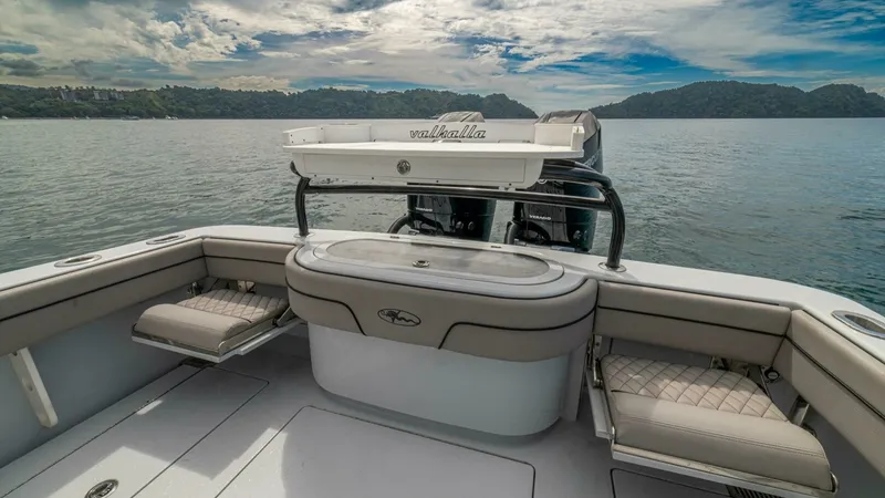 Slide: The Image of Valhalla Boatworks V-33 2024 - 17