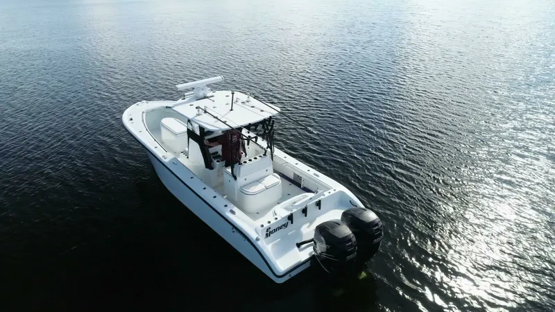 Slide: The Image of Yellowfin 32 Center Console 2017 - 14